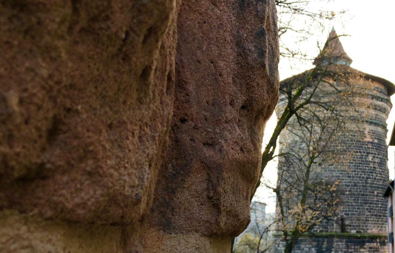 Messeapartment An Der Altstadtmauer Nürnberg Exteriör bild