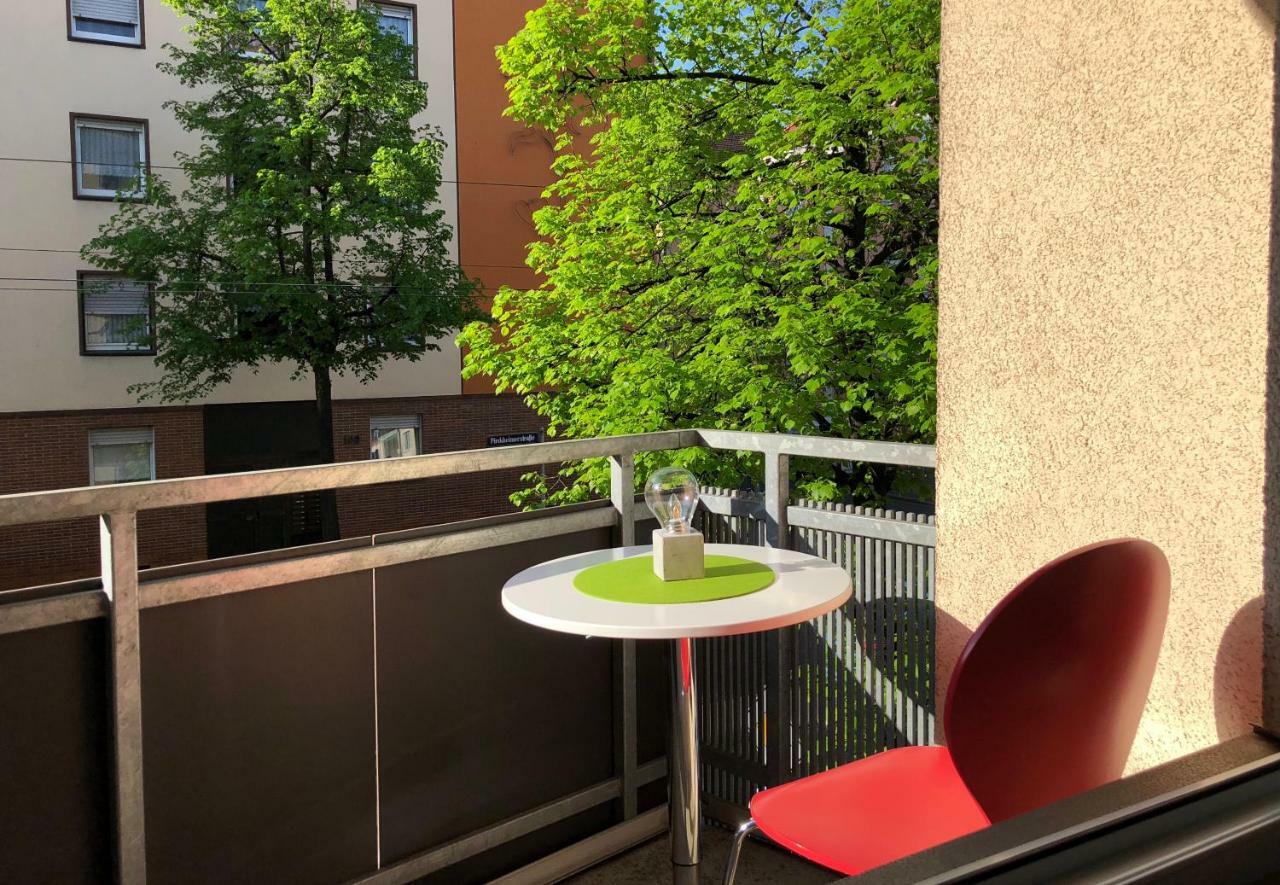 Messeapartment An Der Altstadtmauer Nürnberg Exteriör bild